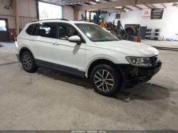  Salvage Volkswagen Tiguan