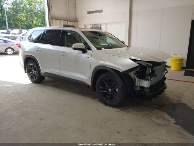  Salvage Toyota Grand Highlander