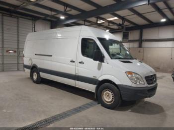  Salvage Mercedes-Benz Sprinter 2500