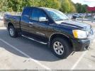 Nissan Titan Se Image 1