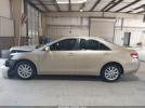Toyota Camry Xle V6 Image 10