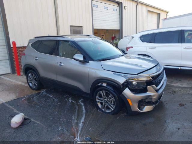  Salvage Kia Seltos
