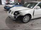 Kia Amanti Image 16