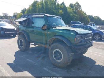  Salvage Ford Bronco