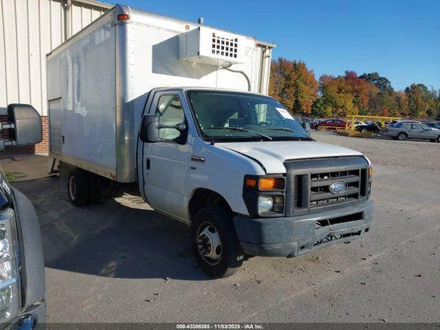  Salvage Ford E-450
