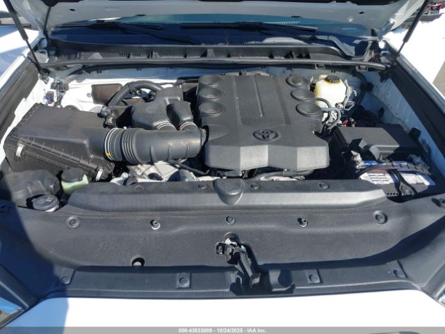 Toyota 4Runner Sr5 Image 4