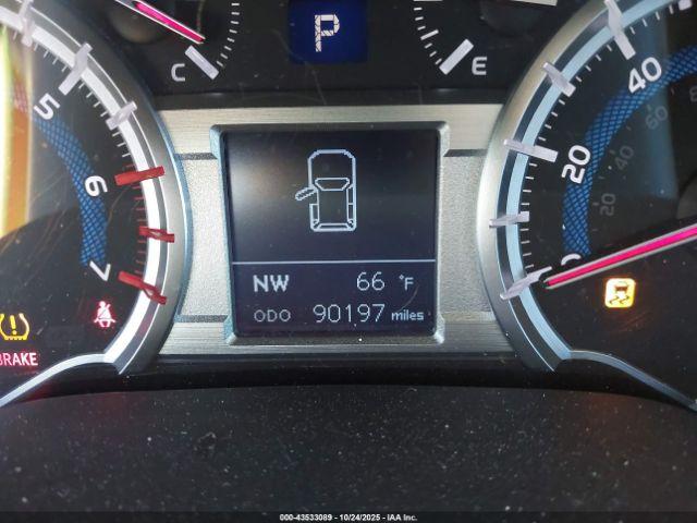 Toyota 4Runner Sr5 Image 16