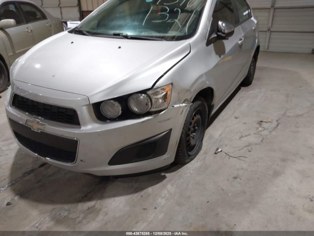 Chevrolet Sonic Ls Auto Image 7