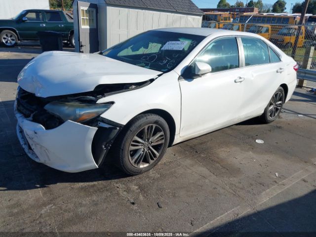 Toyota Camry Se Image 14