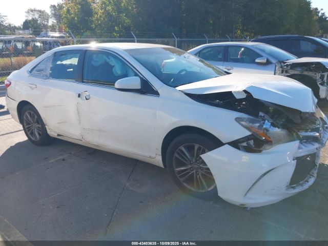 Toyota Camry Se Image 3