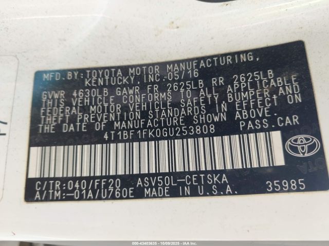 Toyota Camry Se Image 6