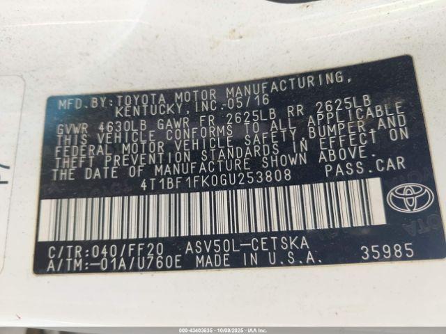 Toyota Camry Se Image 6