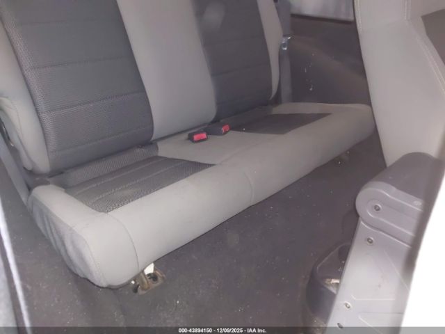 Jeep Wrangler X Image 8