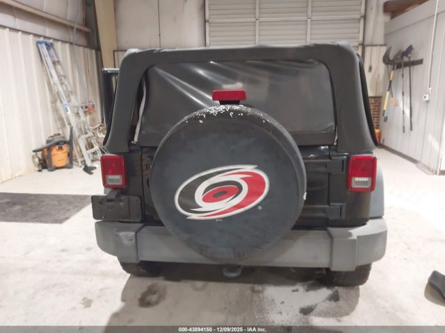 Jeep Wrangler X Image 2