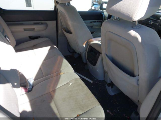 Chevrolet Silverado 1500 Lt Image 6