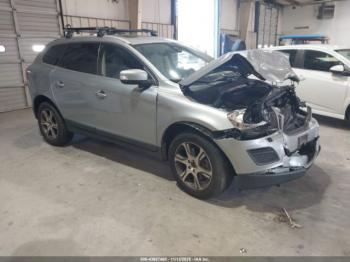  Salvage Volvo XC60