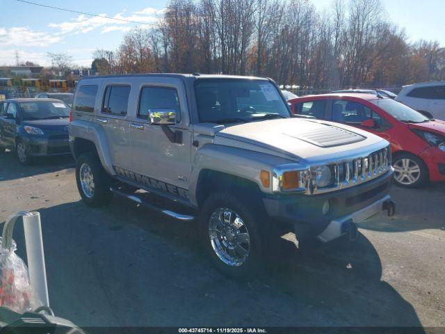  Salvage HUMMER H3 Suv