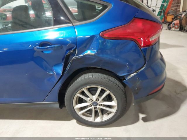 Ford Focus Se Image 17