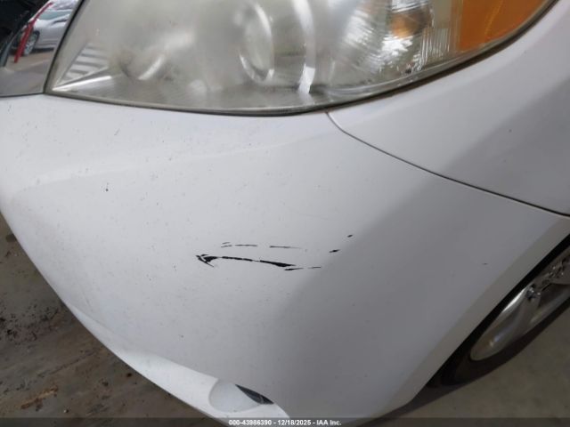 Toyota Sienna Le V6 8 Passenger Image 5