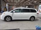 Toyota Sienna Le V6 8 Passenger Image 12