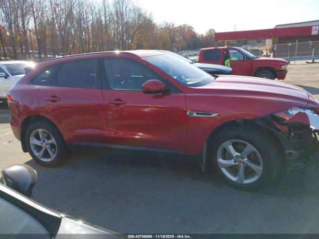 Jaguar F-PACE 25t Premium Image 12