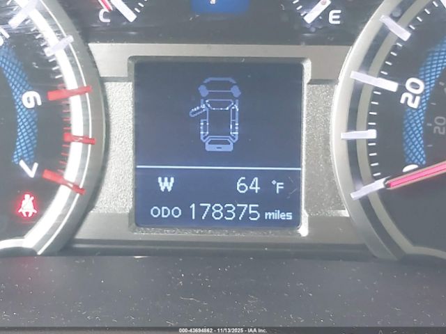 Toyota 4Runner Sr5 Image 12