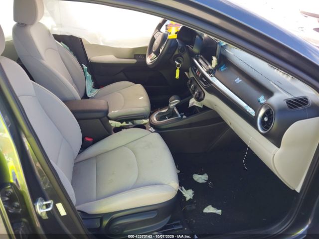 Kia Forte Lxs Image 11