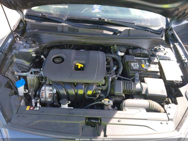 Kia Forte Lxs Image 7