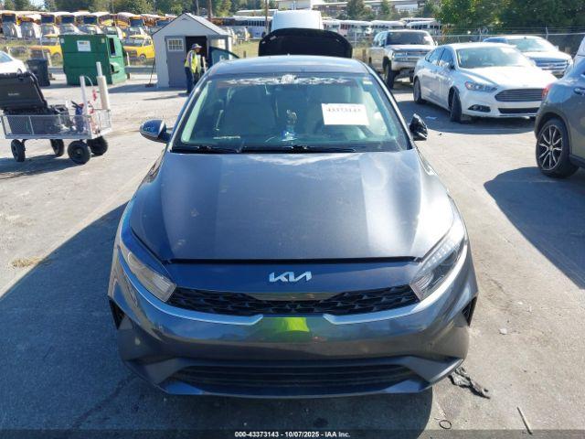 Kia Forte Lxs Image 17
