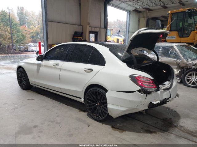 Mercedes-Benz C-Class 4matic Image 7