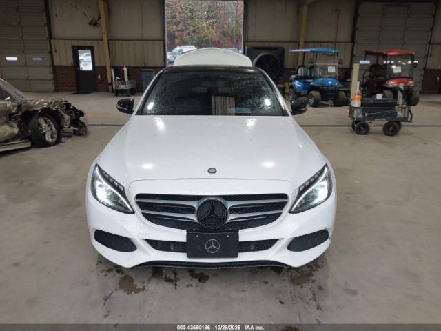 Mercedes-Benz C-Class 4matic Image 11