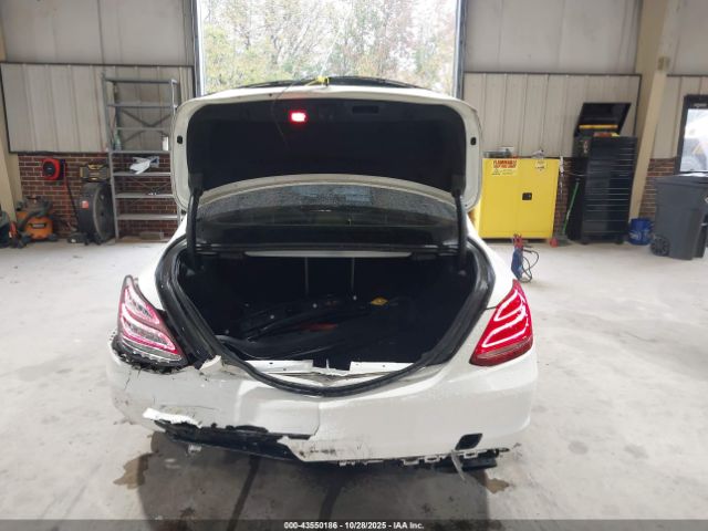 Mercedes-Benz C-Class 4matic Image 17