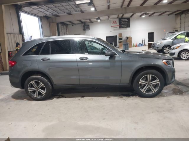 Mercedes-Benz GLC 4matic Image 11