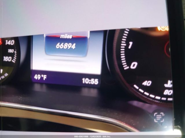 Mercedes-Benz GLC 4matic Image 10