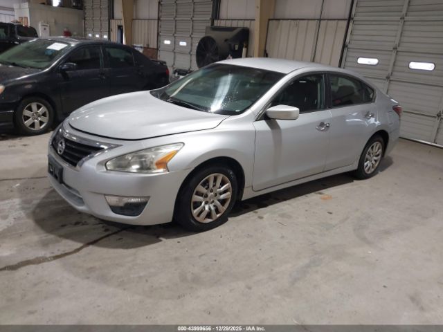 Nissan Altima 2.5 S Image 8