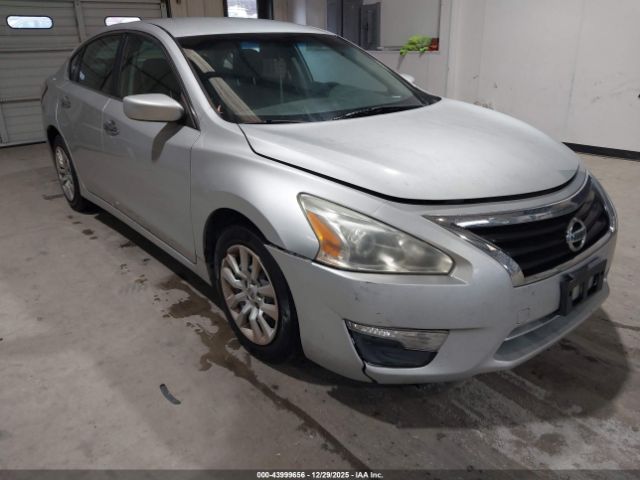 Nissan Altima 2.5 S Image 11