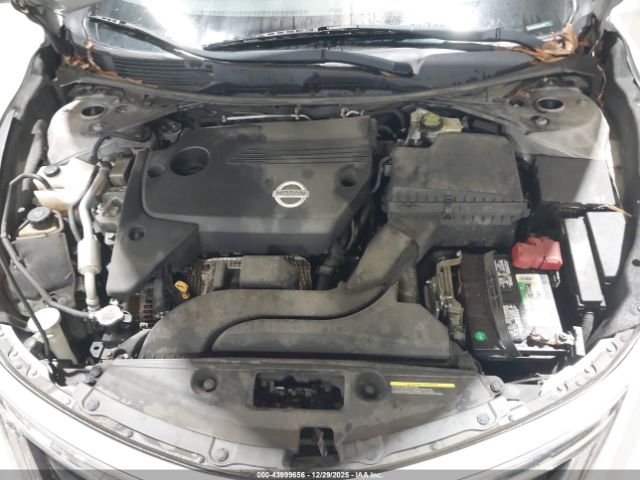 Nissan Altima 2.5 S Image 6