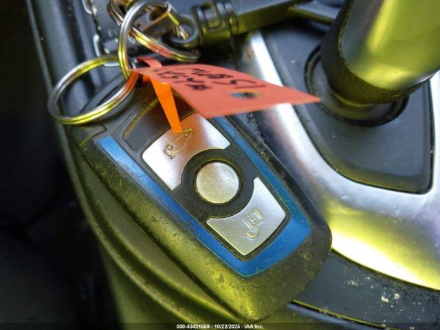 BMW 3 Series Image 16