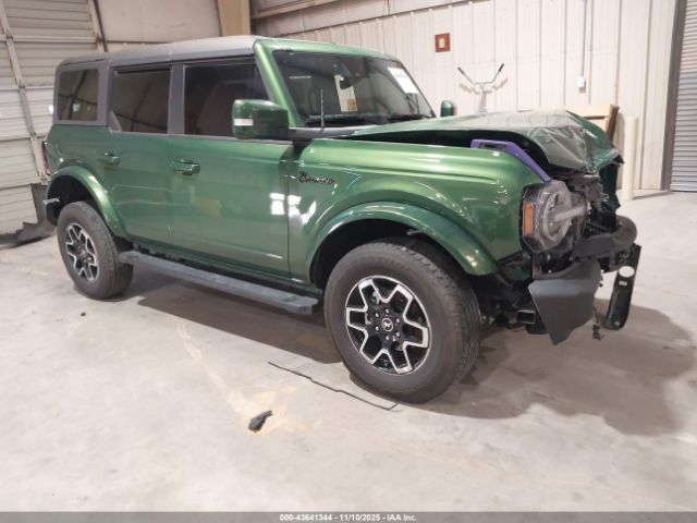 Ford Bronco Outer Banks Image 1