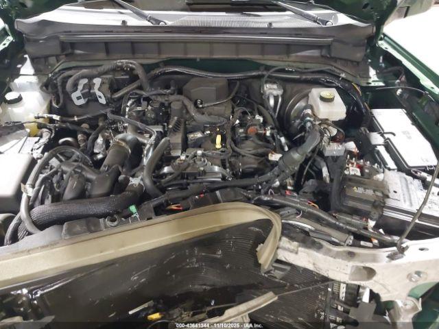 Ford Bronco Outer Banks Image 8