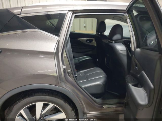 Nissan Murano Image 15