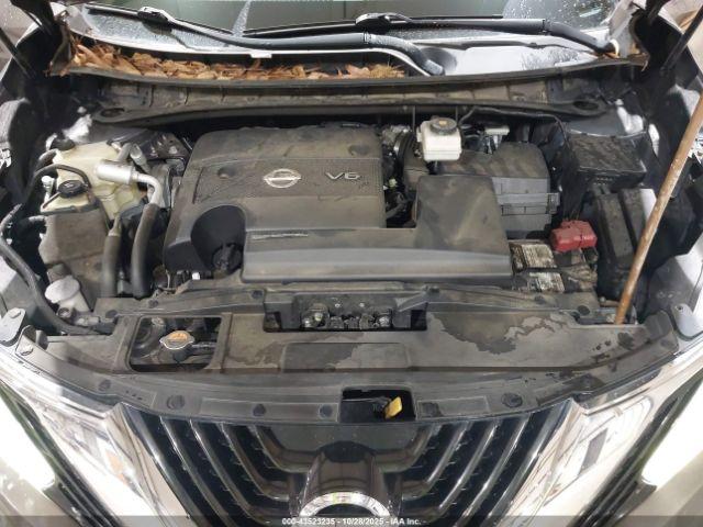 Nissan Murano Image 16