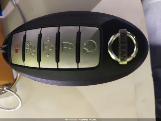 Nissan Murano Image 10