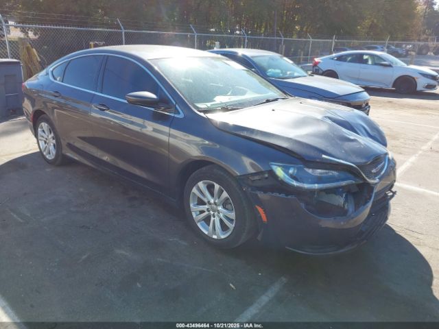 Chrysler 200 Touring Image 1