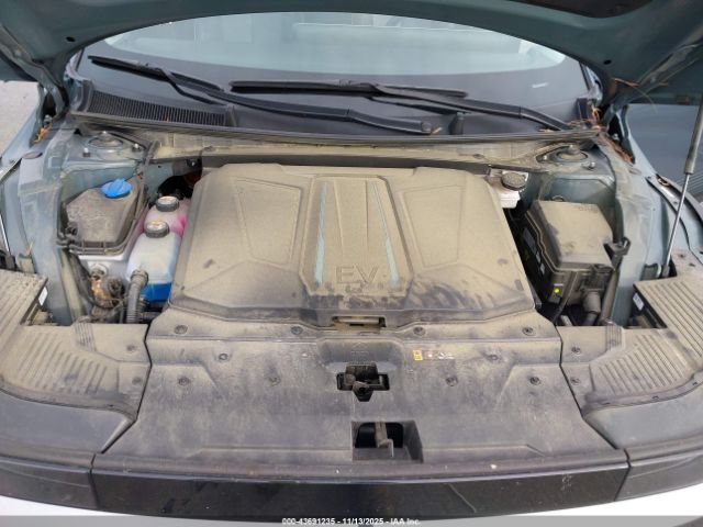 Hyundai Ioniq Sel Image 9