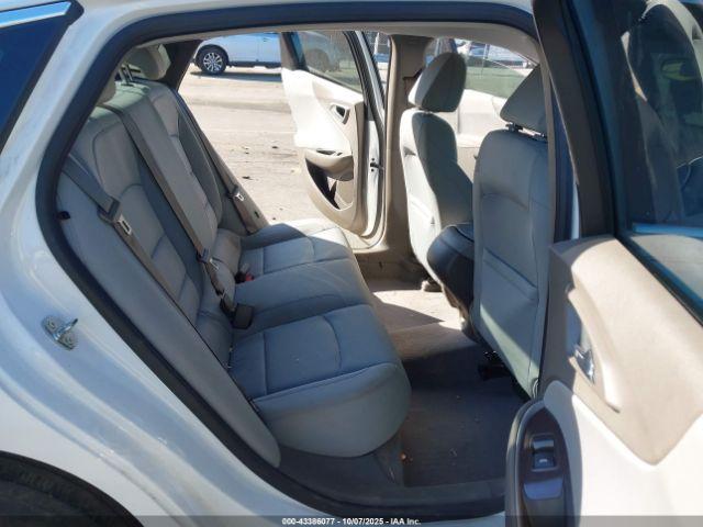 Chevrolet Malibu Fwd 1fl Image 15