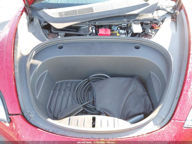 Tesla Model 3 Long Range Dual Motor All-wheel Drive Image 17