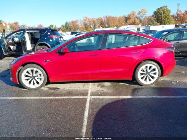Tesla Model 3 Long Range Dual Motor All-wheel Drive Image 19