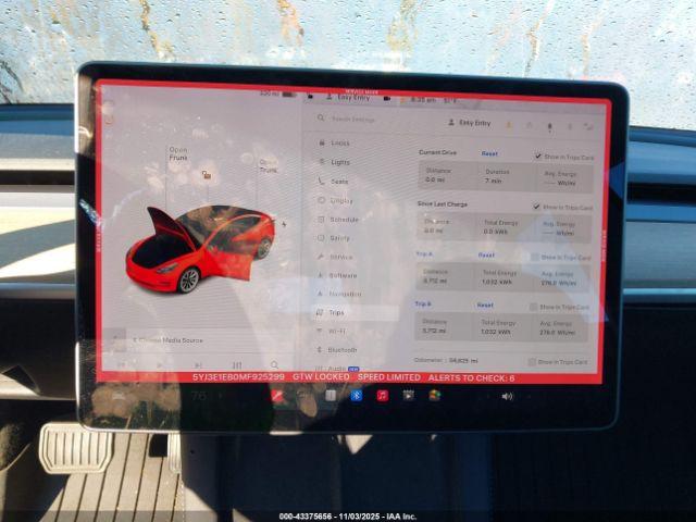 Tesla Model 3 Long Range Dual Motor All-wheel Drive Image 10