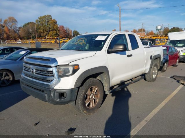 Toyota Tundra Sr 4.6l V8 Image 3